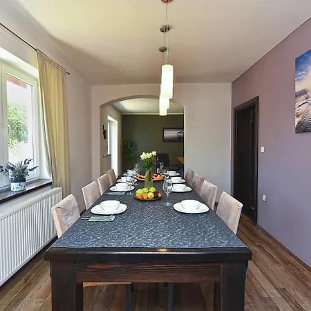 בית נופש House 2019