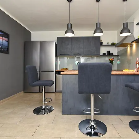 בית נופש House 2019