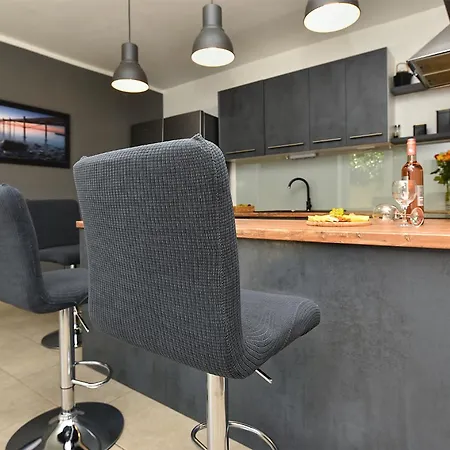 בית נופש House 2019 *