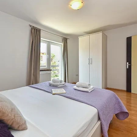 בית נופש House 2019