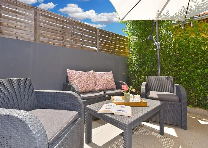 Semesterbostad House 2019 *