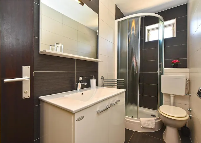 House 2019 Semesterbostad