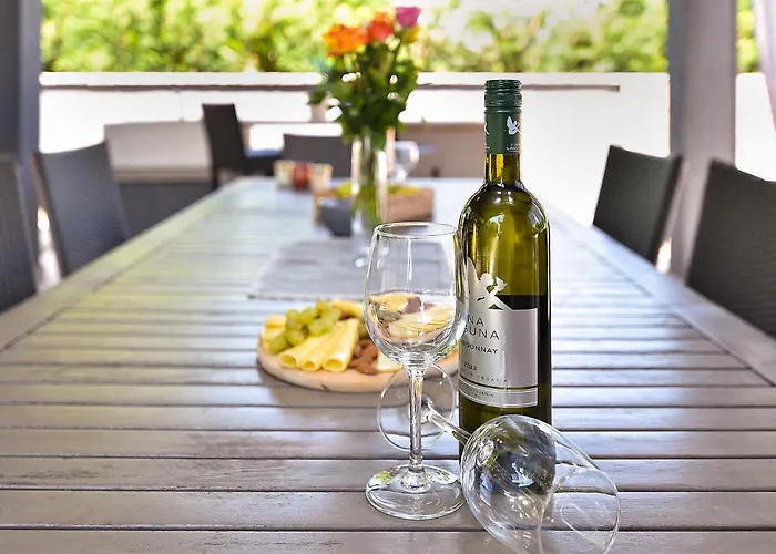 House 2019 Semesterbostad