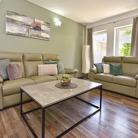Holiday home House 2019 Frata
