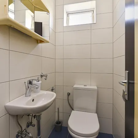 House 2019 Hébergement de vacances *
